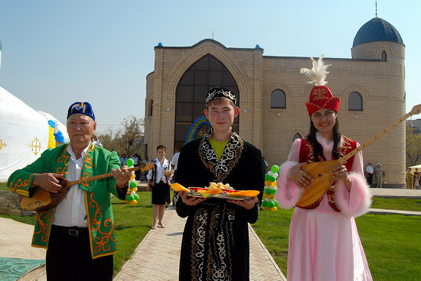 Национальная деревня в Оренбурге подворья